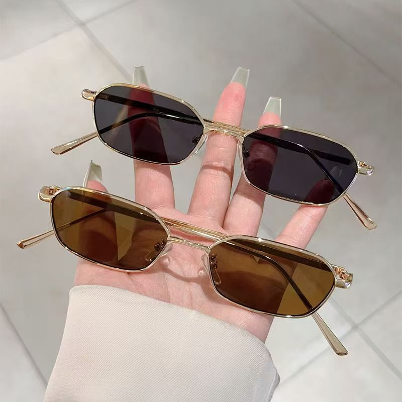 Designer Sunglasses - Kacamata Hitam Steampunk Bingkai Kecil Terbaru,