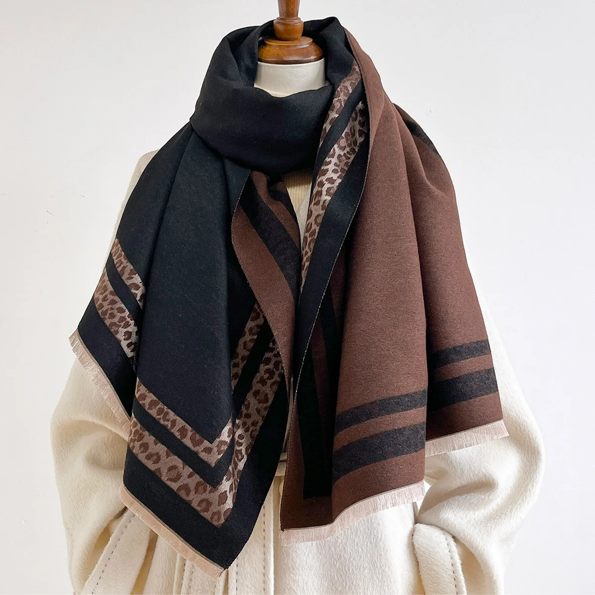 Selendang Tebal Berwarna Polos - Cashmere Scarf ulasan dan harga